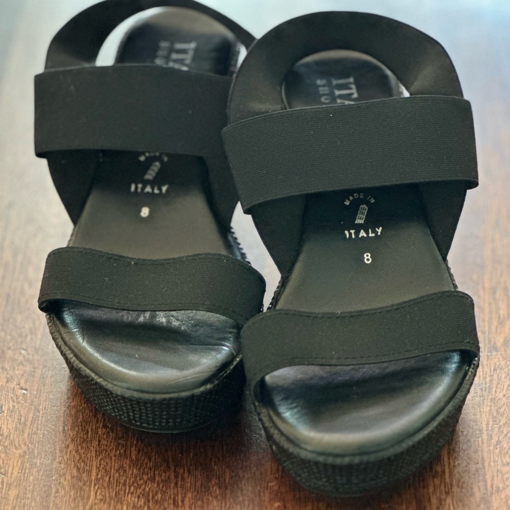 Italian Shoemakers Black Wedges